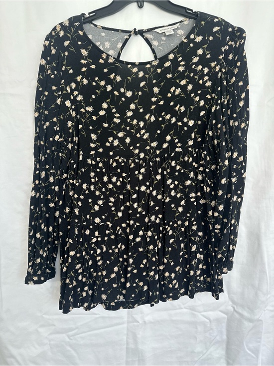 American Eagle Outfitters Tops - American Eagle Black Floral Pleated Long Sleeve Top - Ivory Daisies